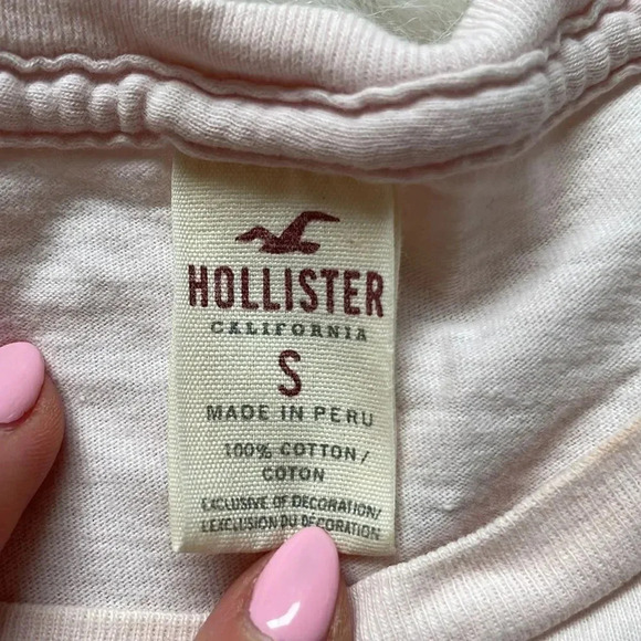 🔥4/$20 Hollister Graphic Tee - Picture 5 of 9